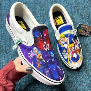 Vans x Sailor Moon Comfycush Slip On Sneakers Limited Edition Men's Size 11.5